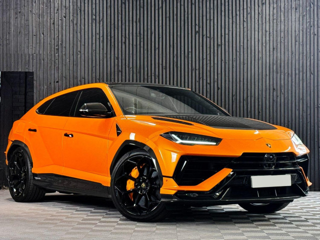 LAMBORGHINI URUS 4.0 V8 BiTurbo Performante
