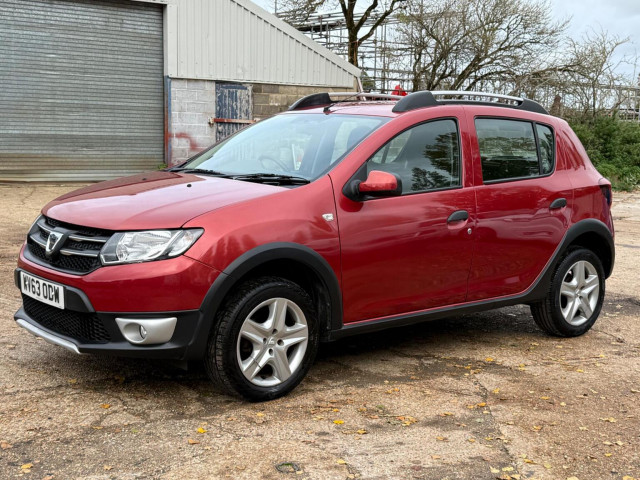 DACIA SANDERO STEPWAY 1.5 dCi Laureate Euro 5 5dr