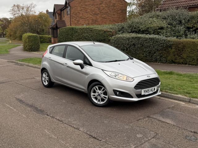 FORD FIESTA 1.3 Zetec