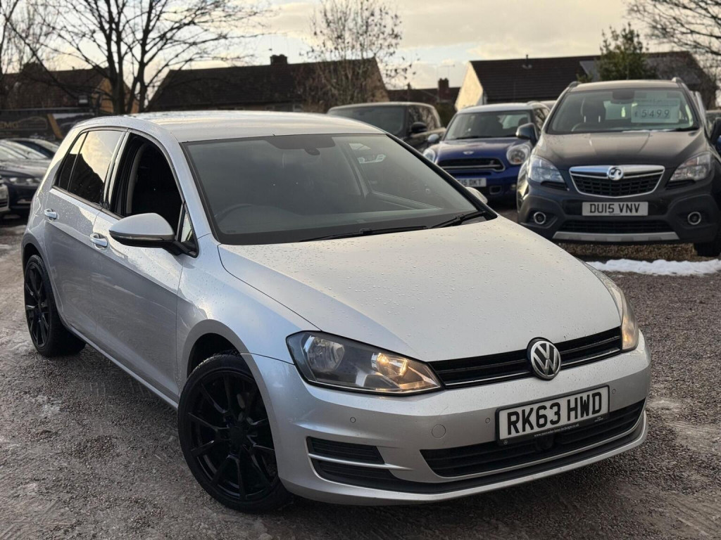 VOLKSWAGEN GOLF 1.6 TDI BlueMotion Tech SE Euro 5 (s/s) 5dr