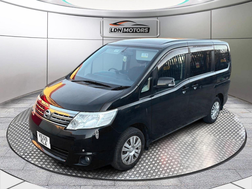 NISSAN SERENA