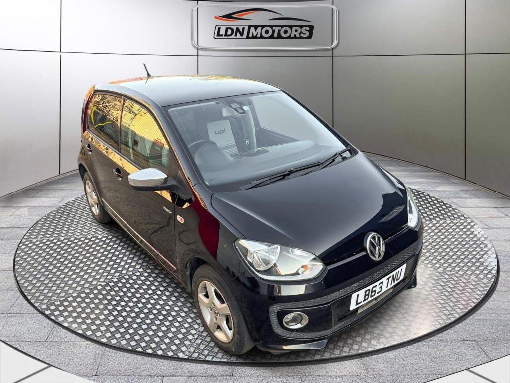 VOLKSWAGEN UP
