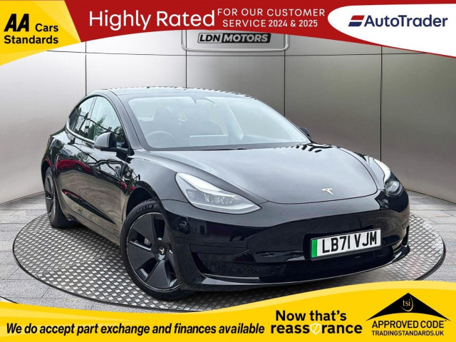 TESLA MODEL 3 Standard Range Plus Auto RWD 4dr
