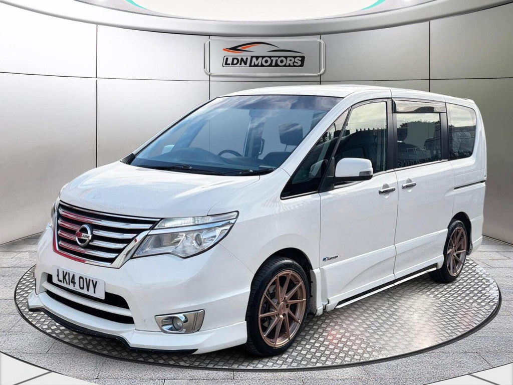 NISSAN SERENA