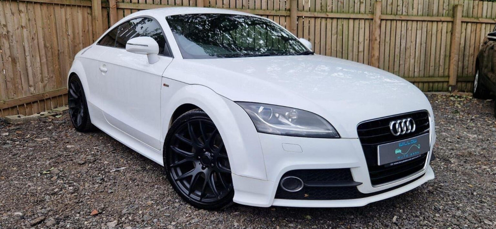 AUDI TT 1.8 TFSI S line Euro 5 3dr