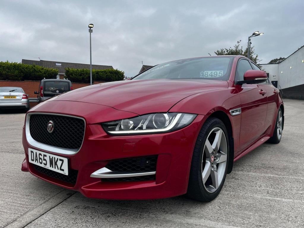JAGUAR XE