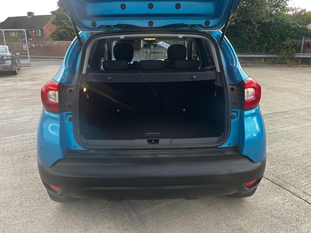 RENAULT CAPTUR