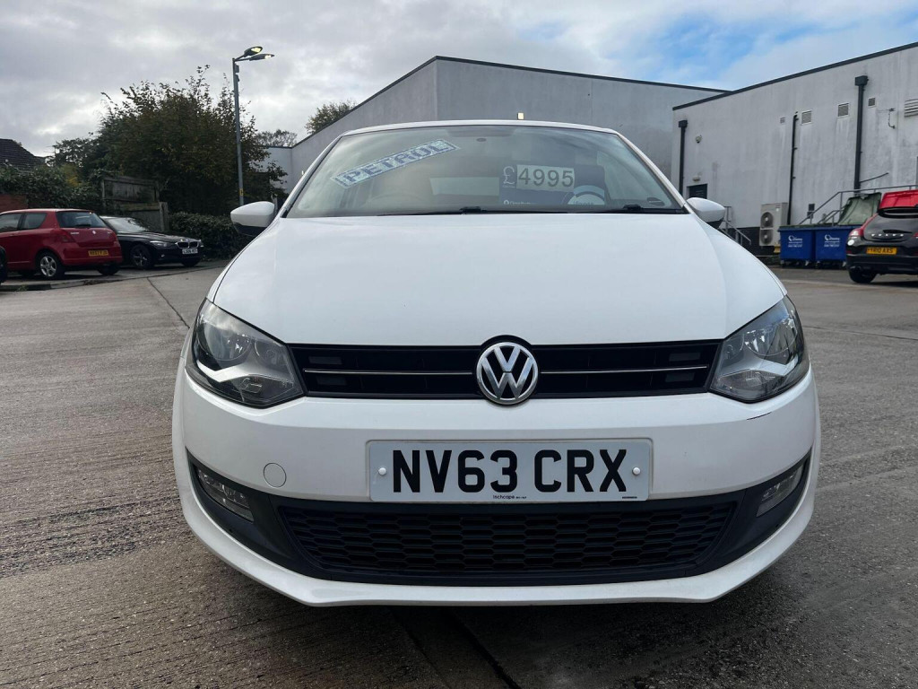 VOLKSWAGEN POLO