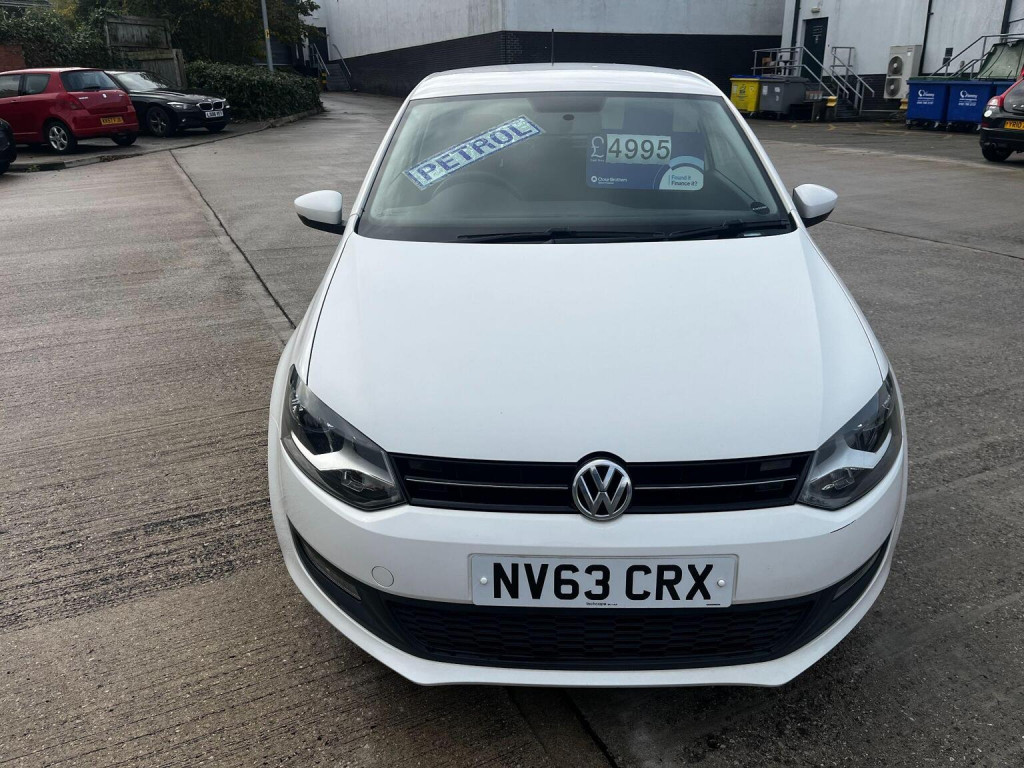 VOLKSWAGEN POLO