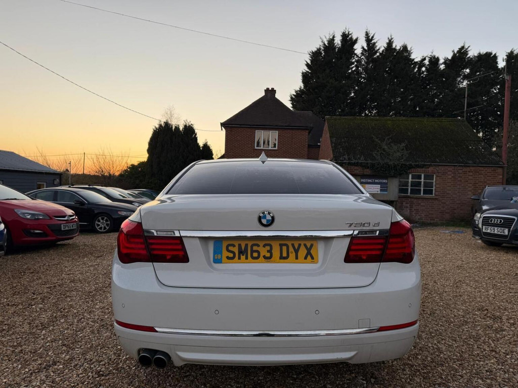 BMW 7 SERIES