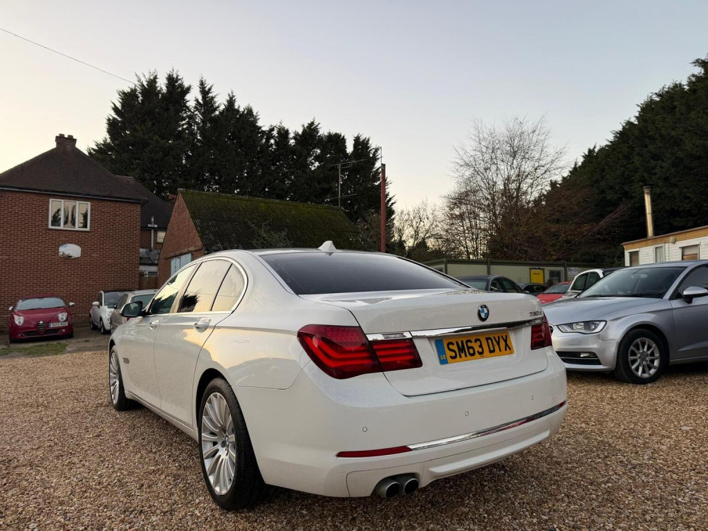 BMW 7 SERIES