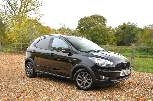 FORD KA+