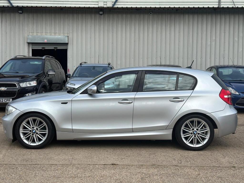 BMW 1 SERIES