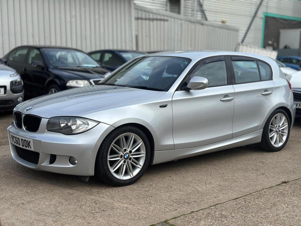 BMW 1 SERIES