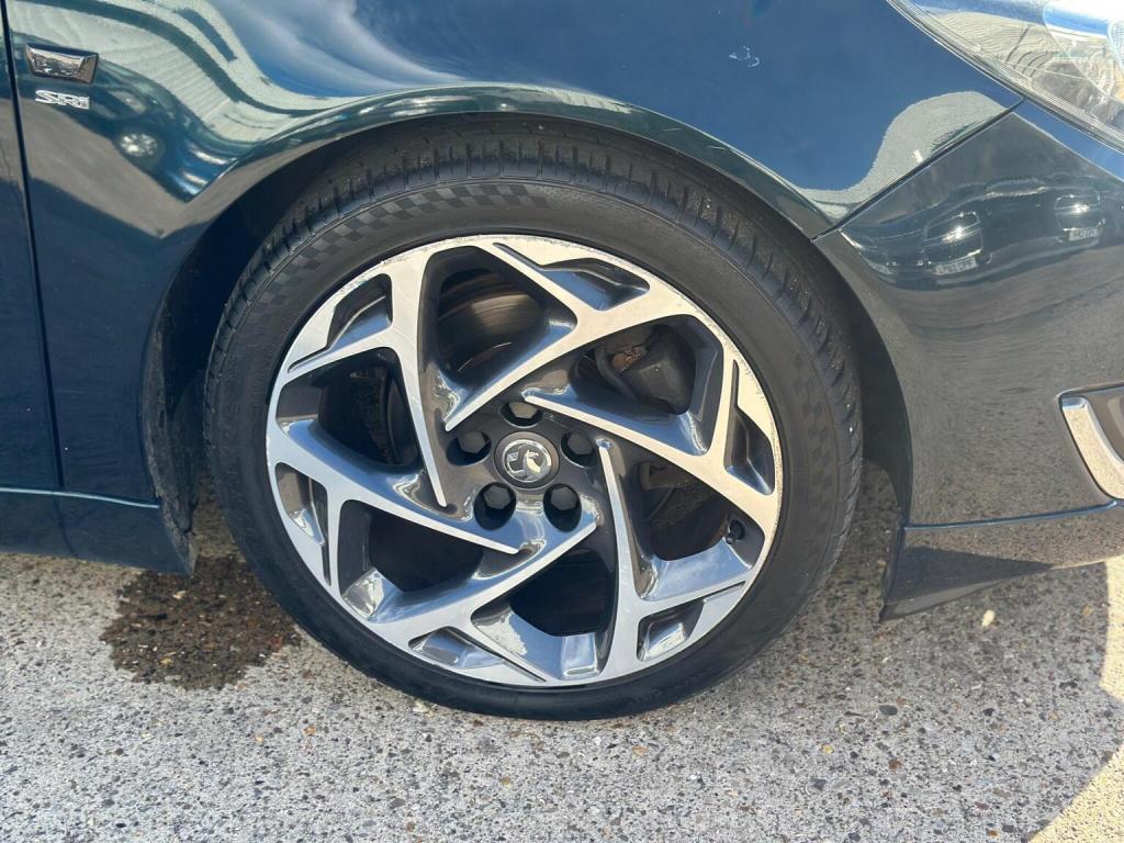 VAUXHALL INSIGNIA