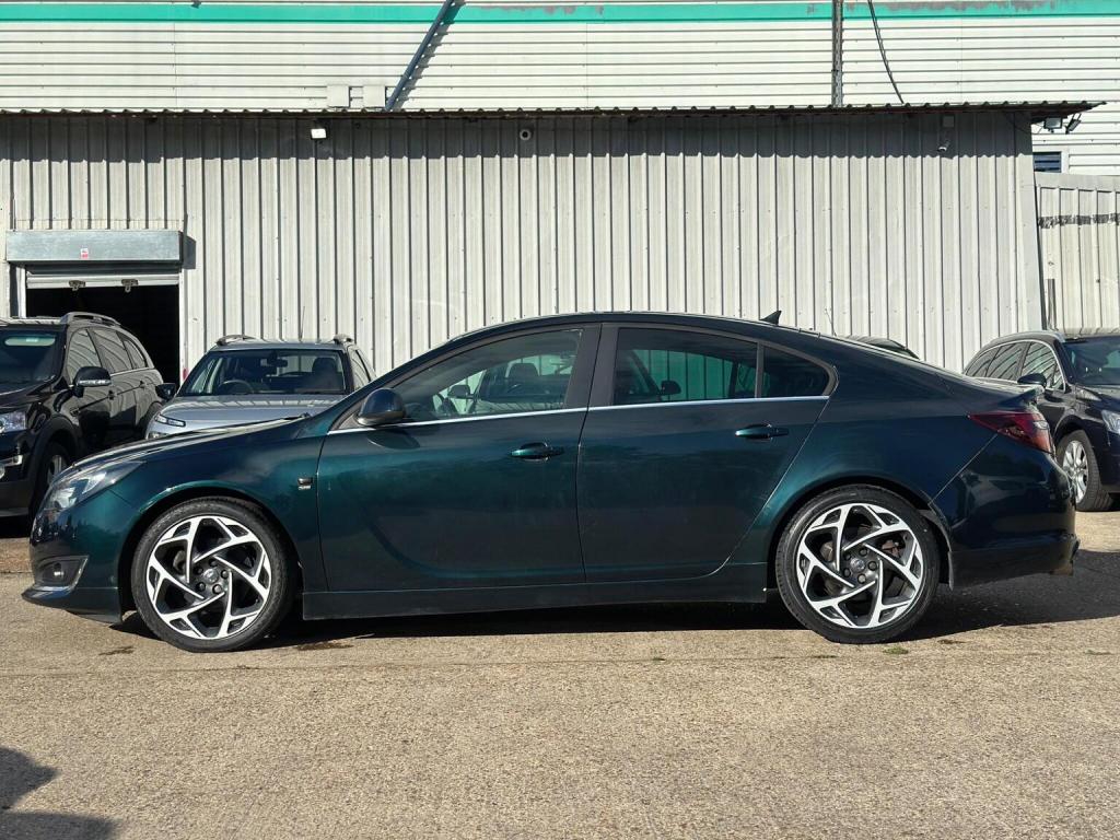 VAUXHALL INSIGNIA