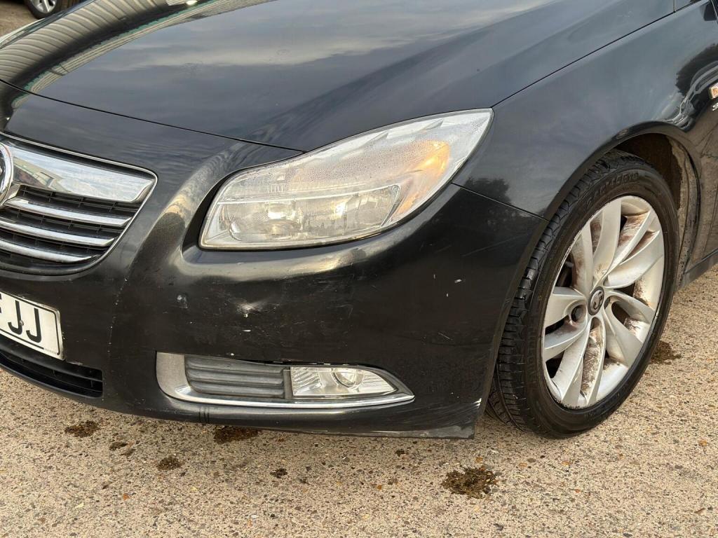 VAUXHALL INSIGNIA