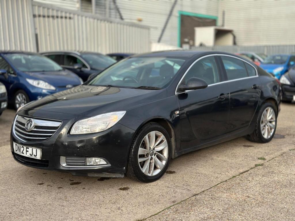 VAUXHALL INSIGNIA