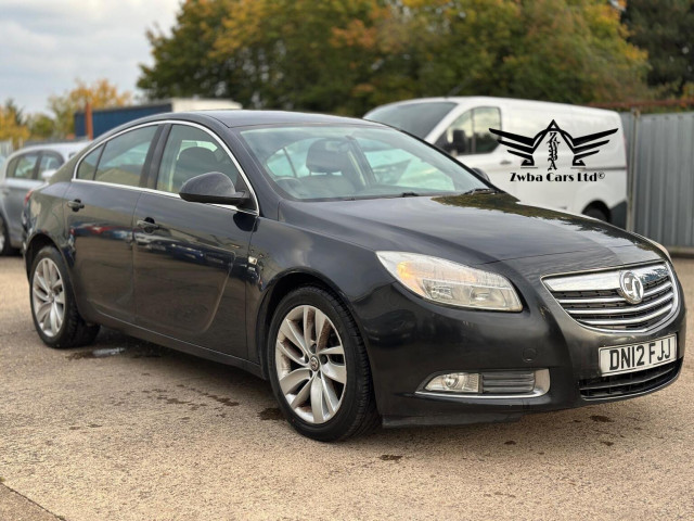 VAUXHALL INSIGNIA