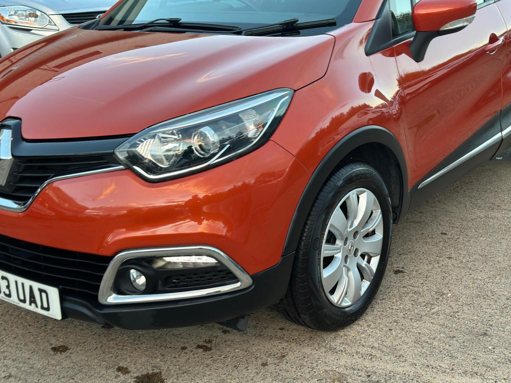 RENAULT CAPTUR