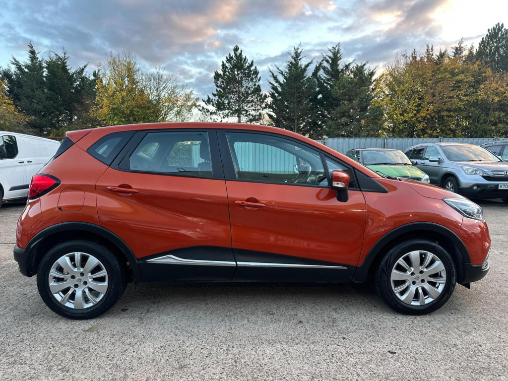 RENAULT CAPTUR