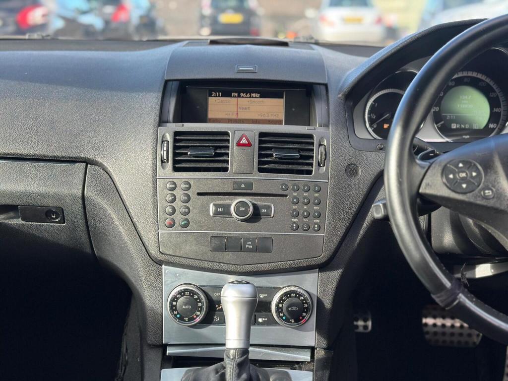 MERCEDES-BENZ C CLASS