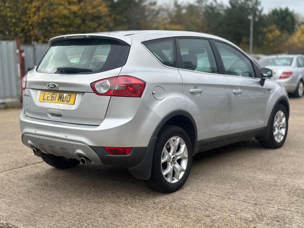 FORD KUGA