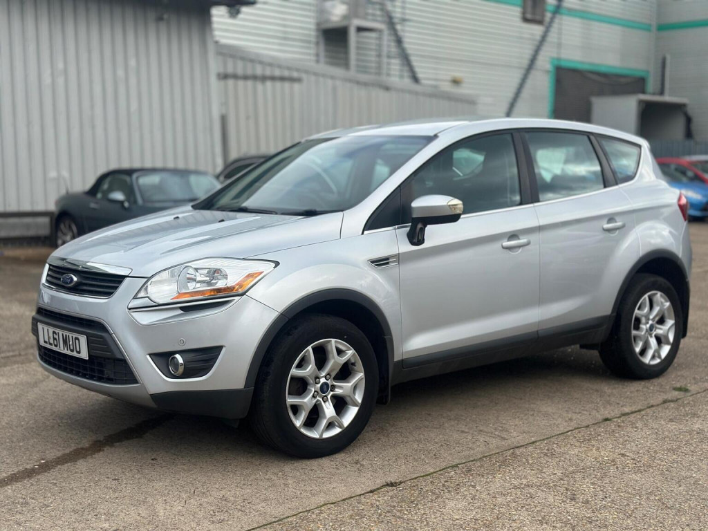 FORD KUGA