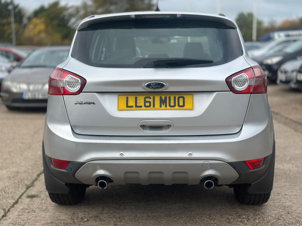 FORD KUGA
