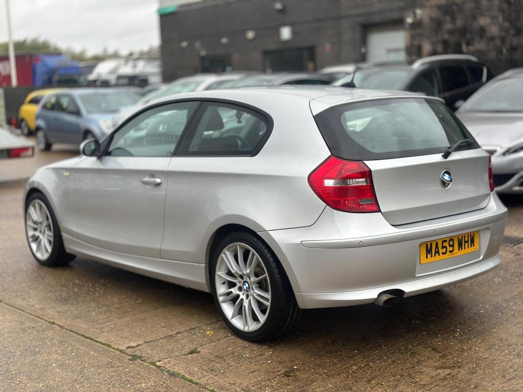 BMW 1 SERIES