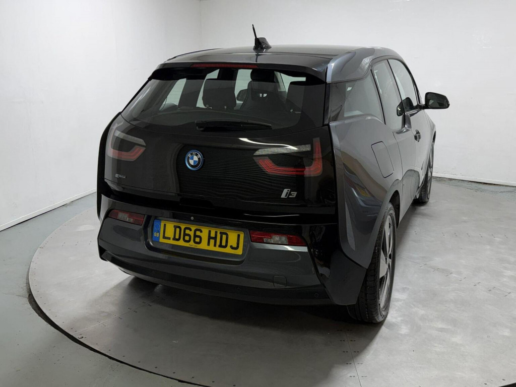 BMW I3