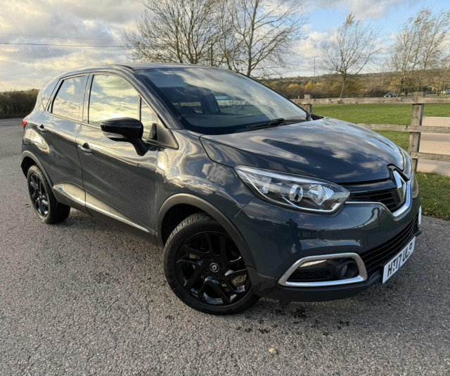 RENAULT CAPTUR
