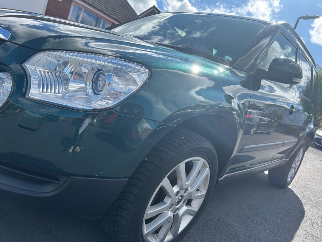 SKODA YETI 2.0 TDI Elegance