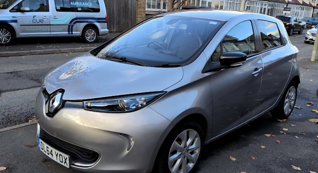 RENAULT ZOE