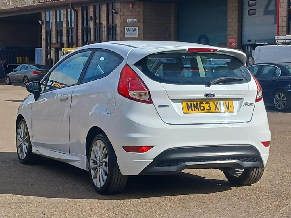 FORD FIESTA