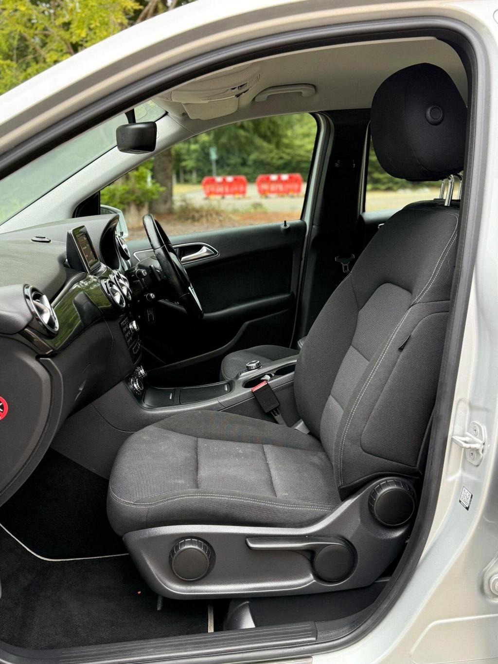 MERCEDES-BENZ B CLASS