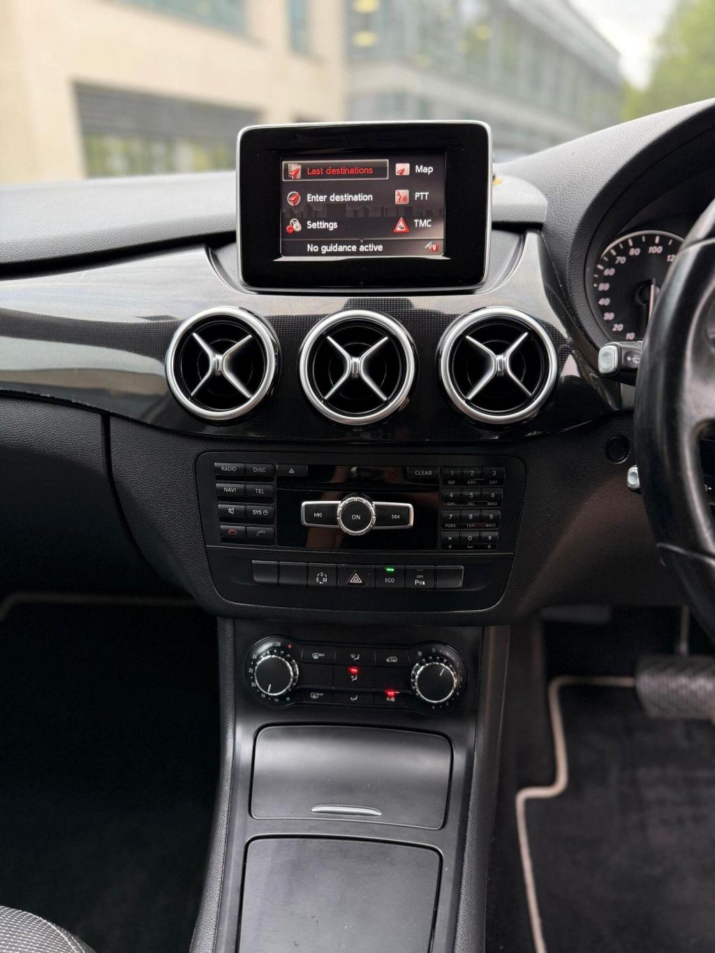 MERCEDES-BENZ B CLASS