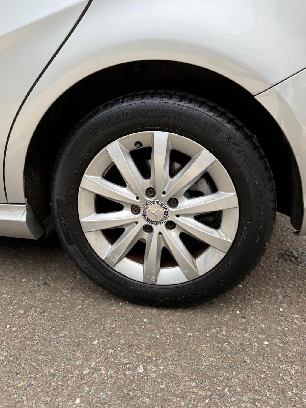 MERCEDES-BENZ B CLASS