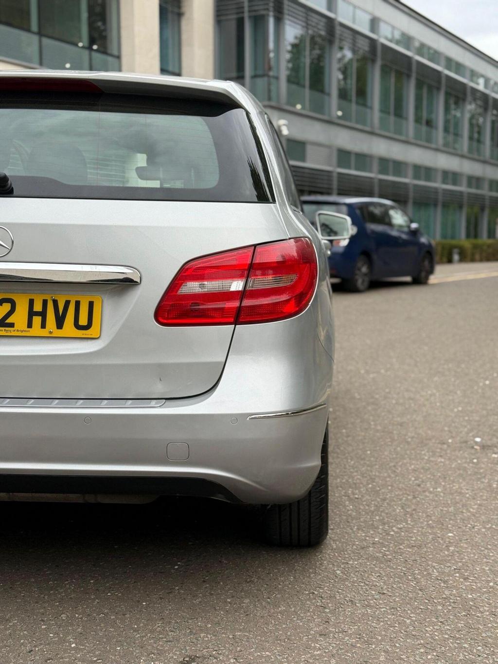 MERCEDES-BENZ B CLASS