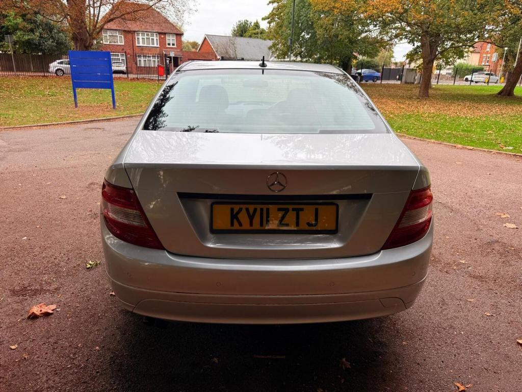 MERCEDES-BENZ C CLASS