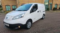 NISSAN E-NV200