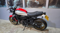 YAMAHA XSR700