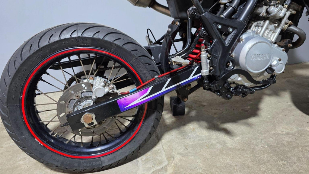 YAMAHA WR125