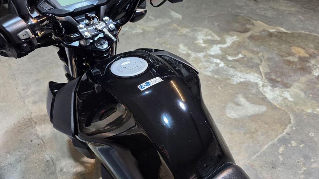 HONDA CB125F