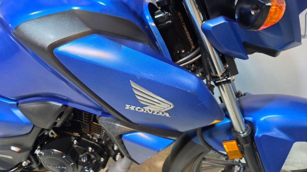 HONDA CB125F