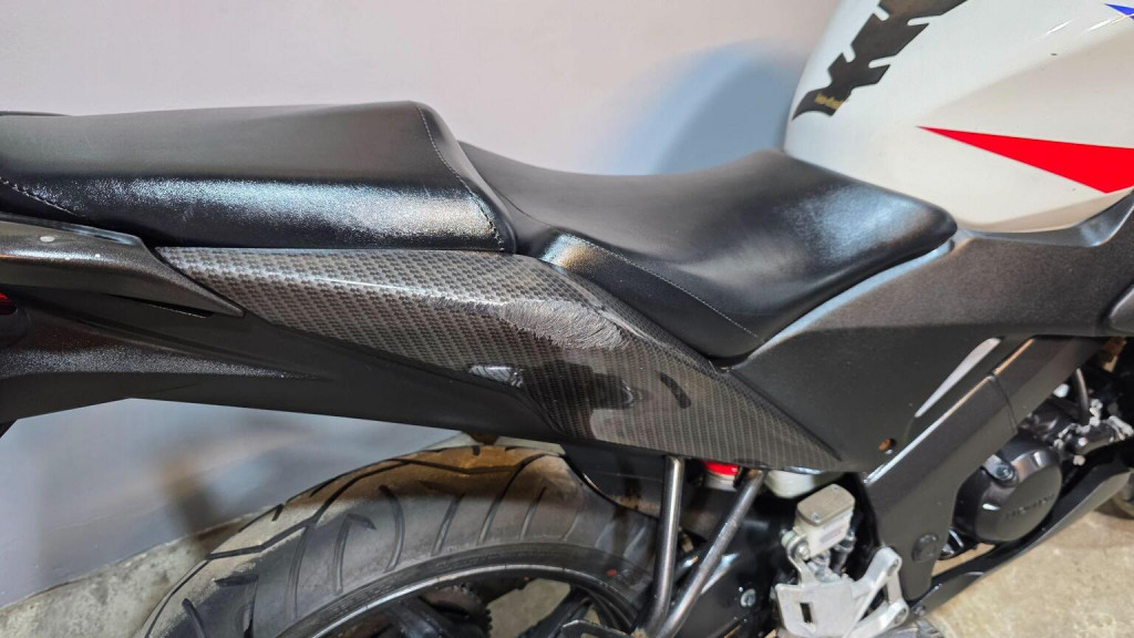 HONDA CBR125R