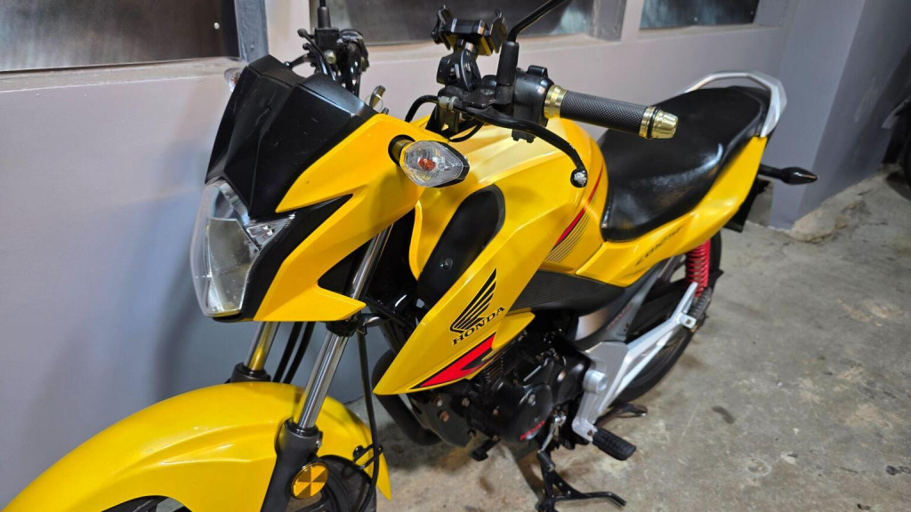 HONDA CB125F