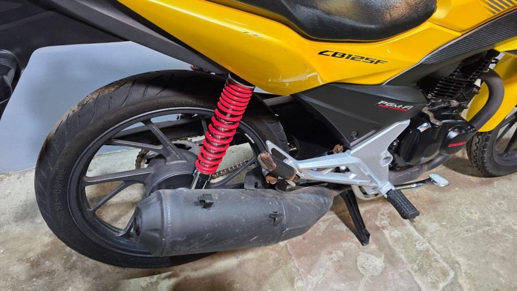 HONDA CB125F