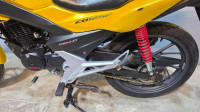 HONDA CB125F