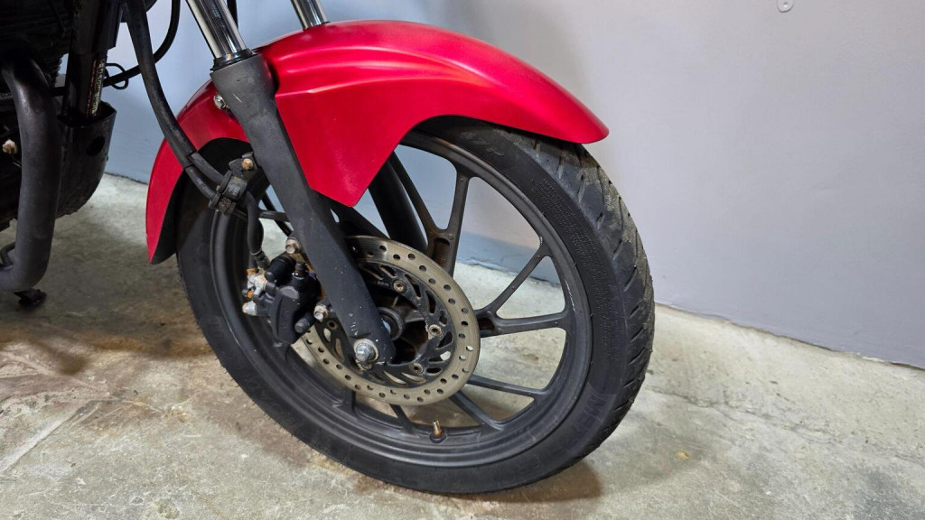 HONDA CB125F